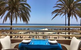 Terraza De Ensueno En La Playa